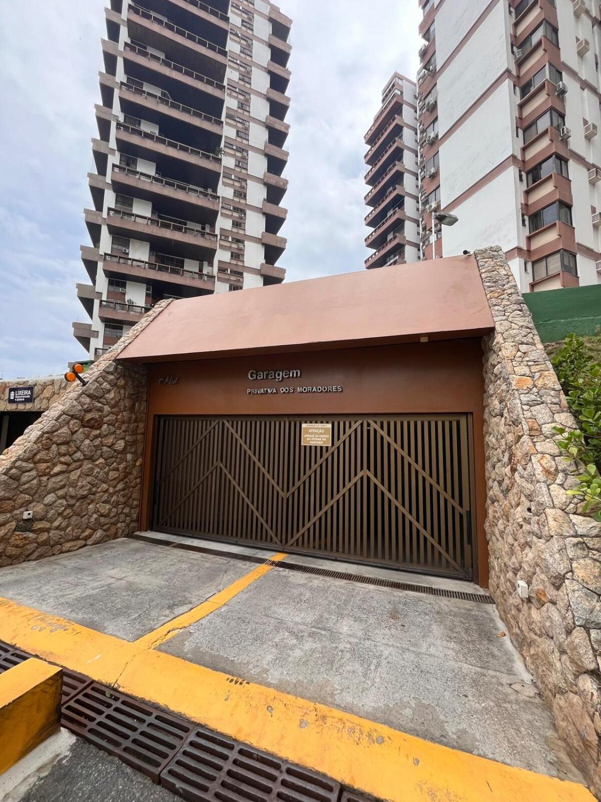 Barramares-apto Em Frente A Apartamento *